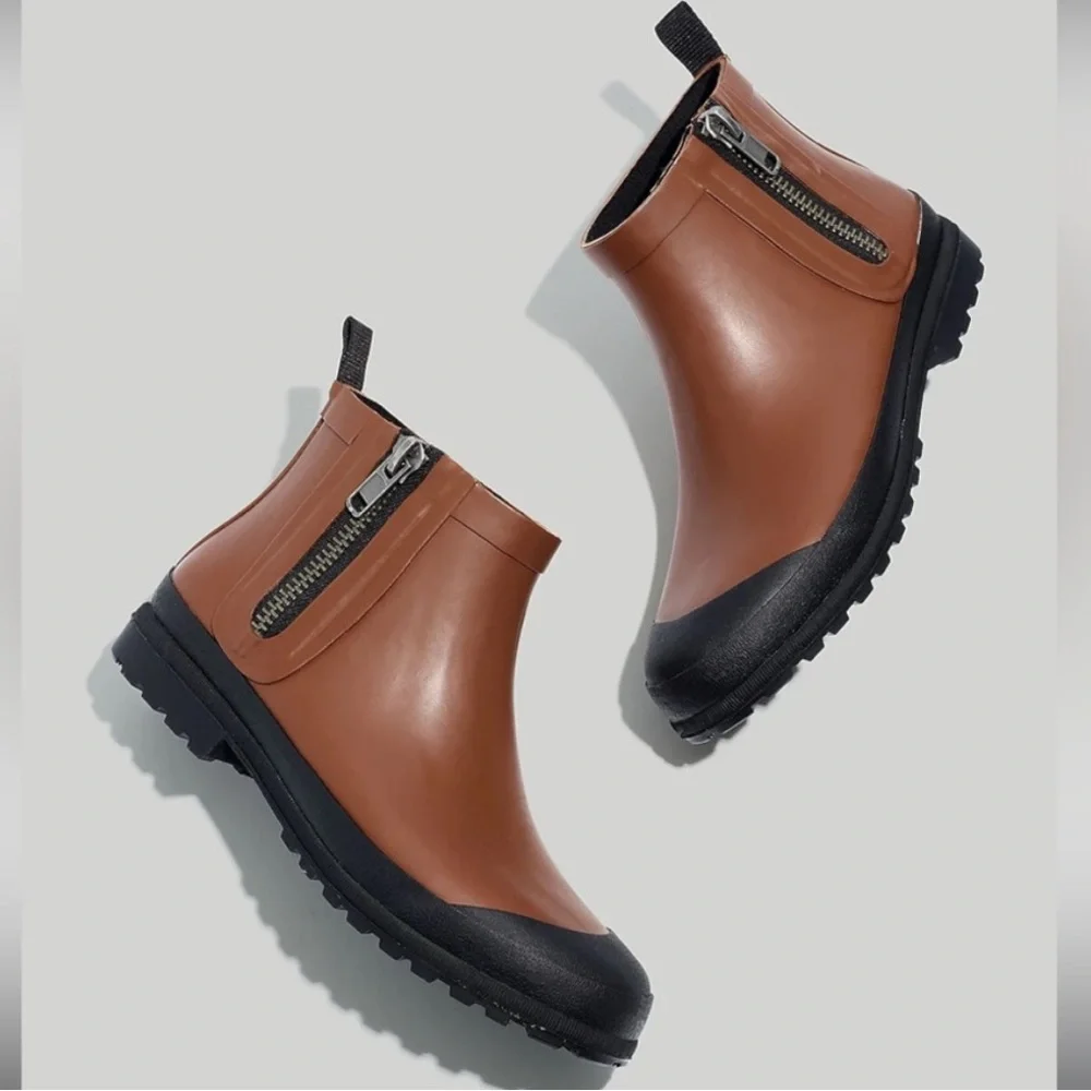 Madewell Brown and Black Winter Boots - Picture 1 of 10